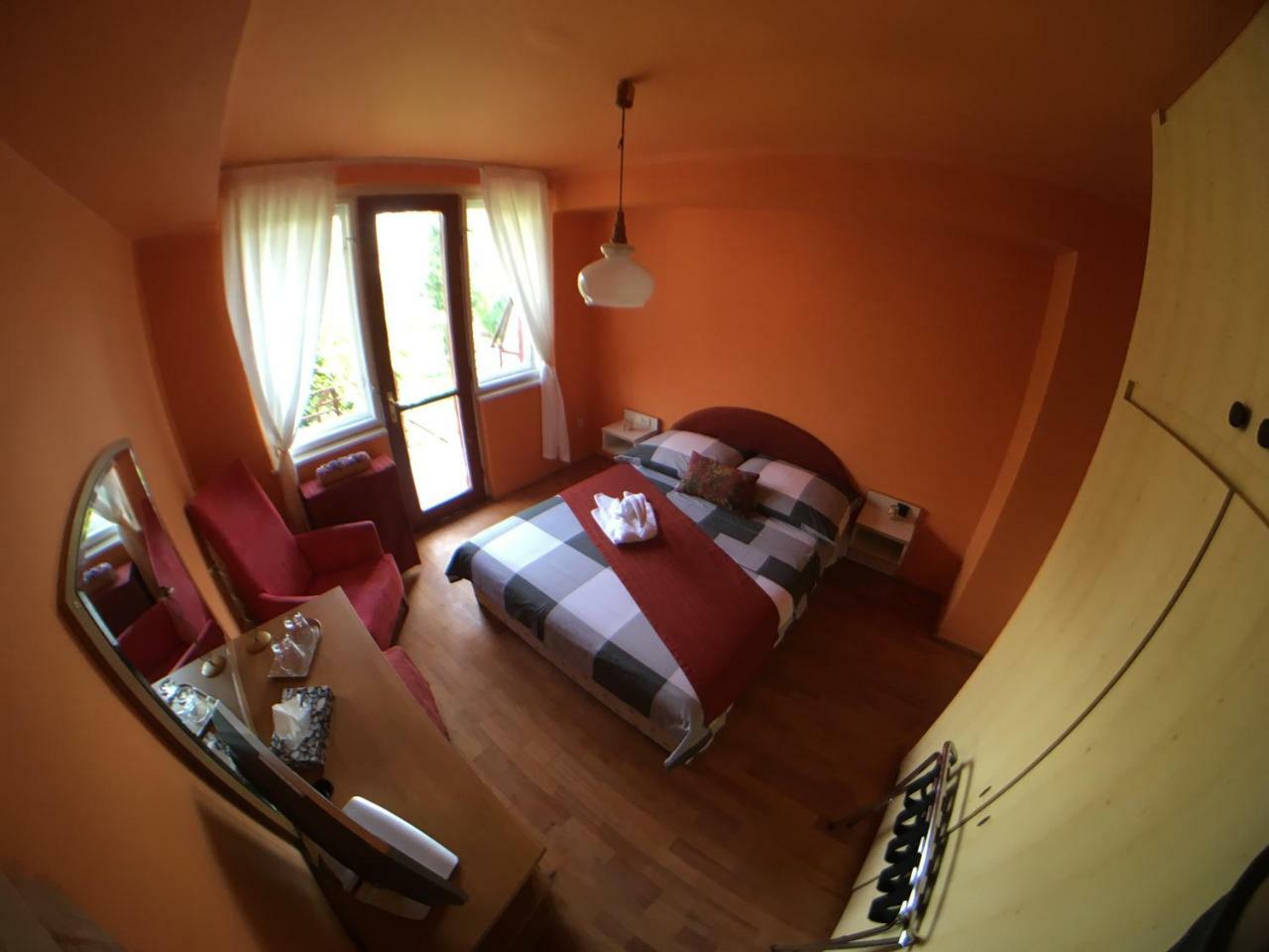 Balatoni Retro Villa Balatonfenyves Ngoại thất bức ảnh